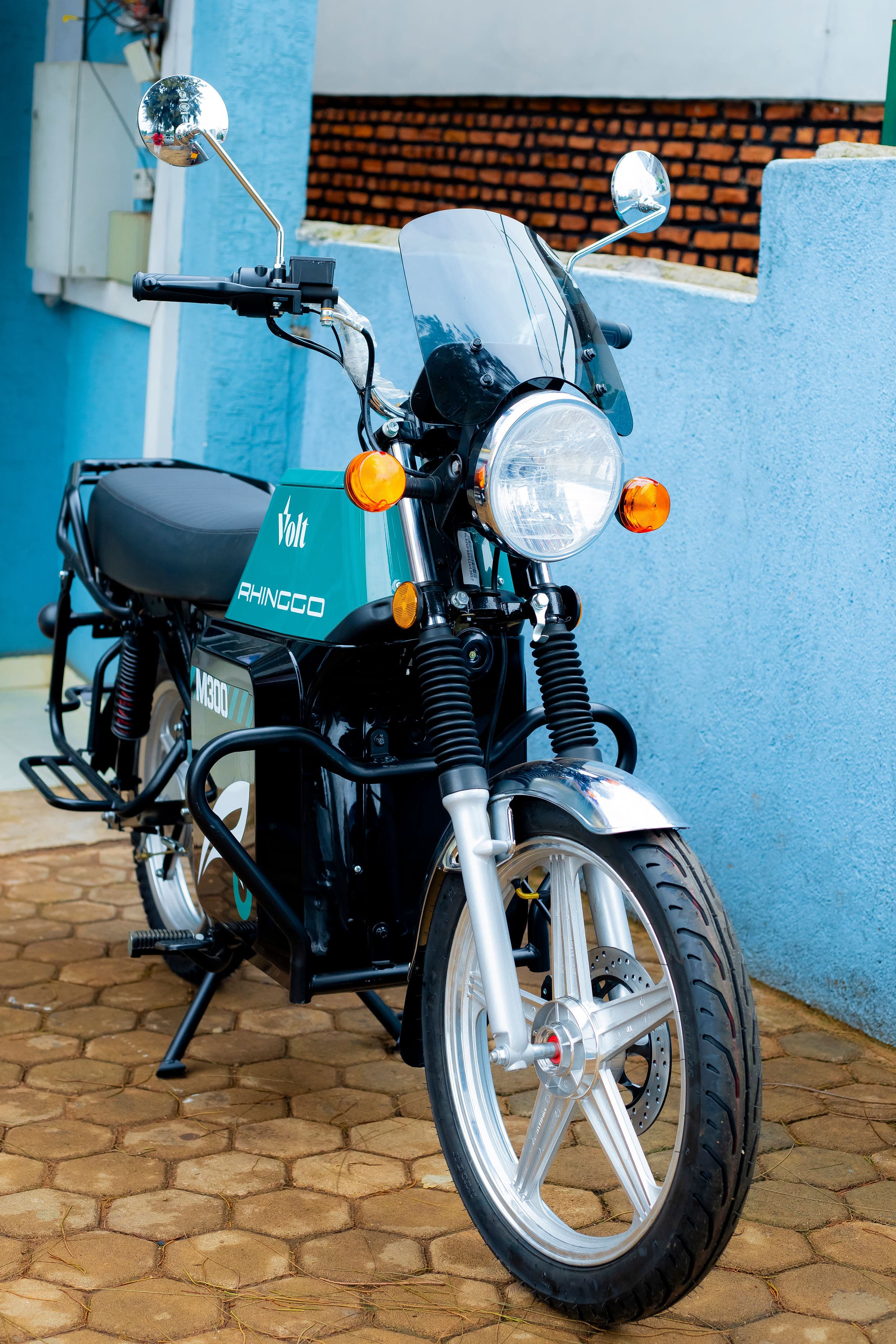 Rhinggo M300 outdoor front wide