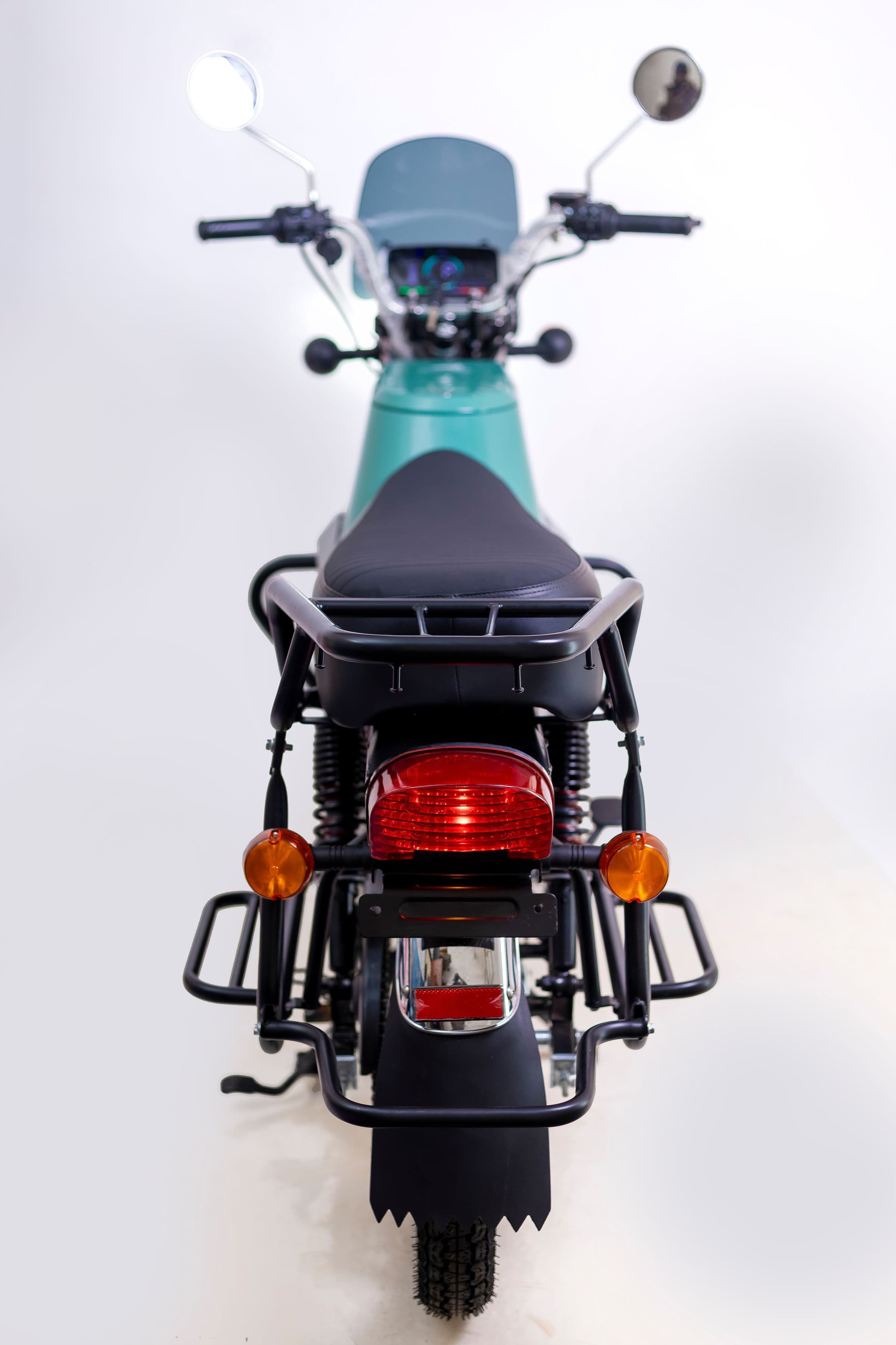 Rhinggo M300 rear view